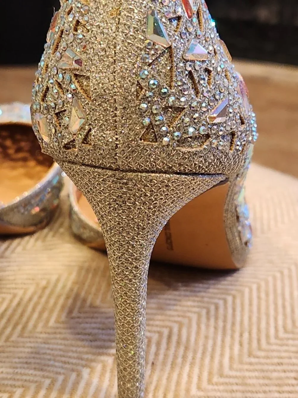 INC International Concepts Kenjay Heels Silver Shiny BRIDAL WEDDING - Picture 6 of 8